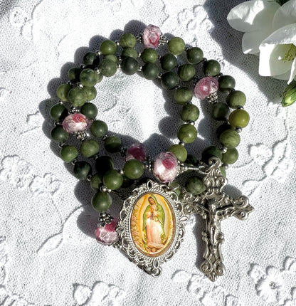 Blooming Our Lady of Guadalupe Rosary 💐